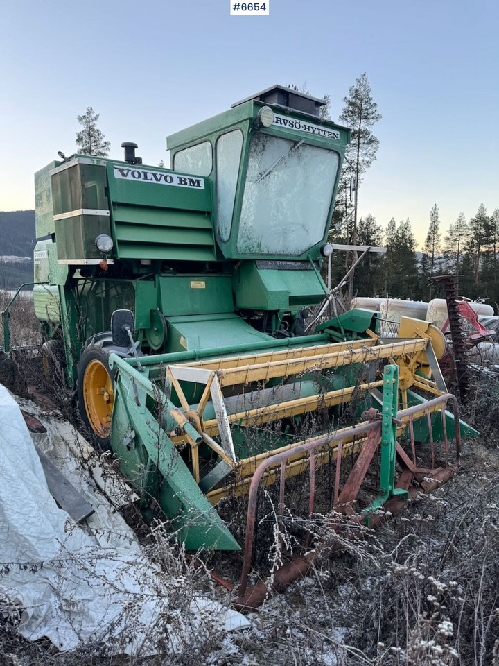 Volvo BM Active 800 Thresher - Combine harvester: picture 1 Volvo BM Active 800 Thresher - Combine harvester: picture 1