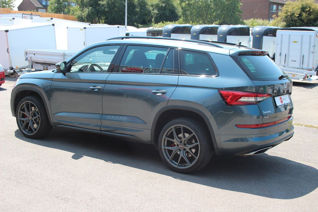 Skoda Kodiaq RS 4x4 ACC Std-Hzg Pano Alcant LED Canton - SUV: picture 4 Skoda Kodiaq RS 4x4 ACC Std-Hzg Pano Alcant LED Canton - SUV: picture 4