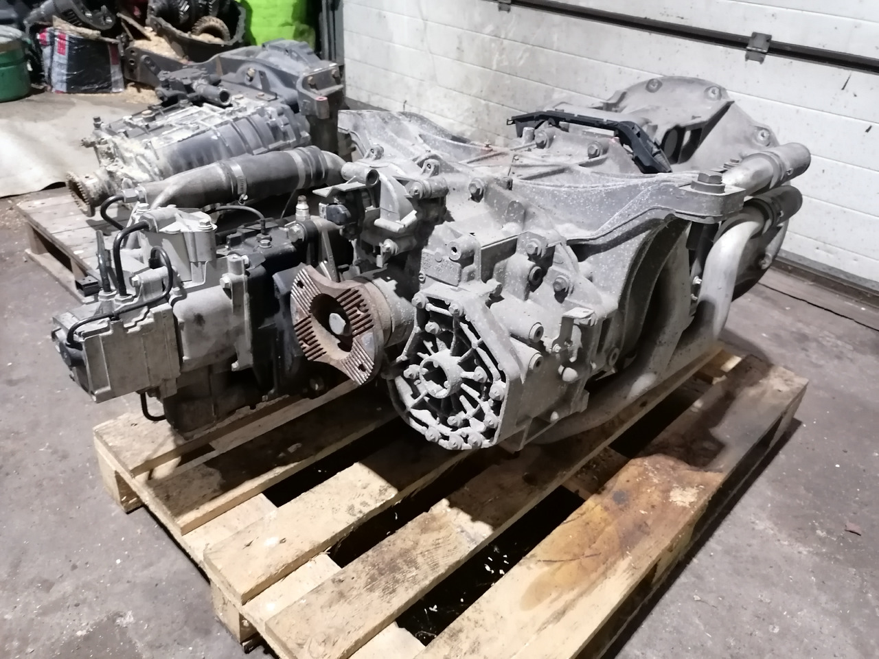 Mercedes-Benz Actros MP-4 gearbox G211-12+Retarder REPAIRED - Gearbox: picture 3 Mercedes-Benz Actros MP-4 gearbox G211-12+Retarder REPAIRED - Gearbox: picture 3