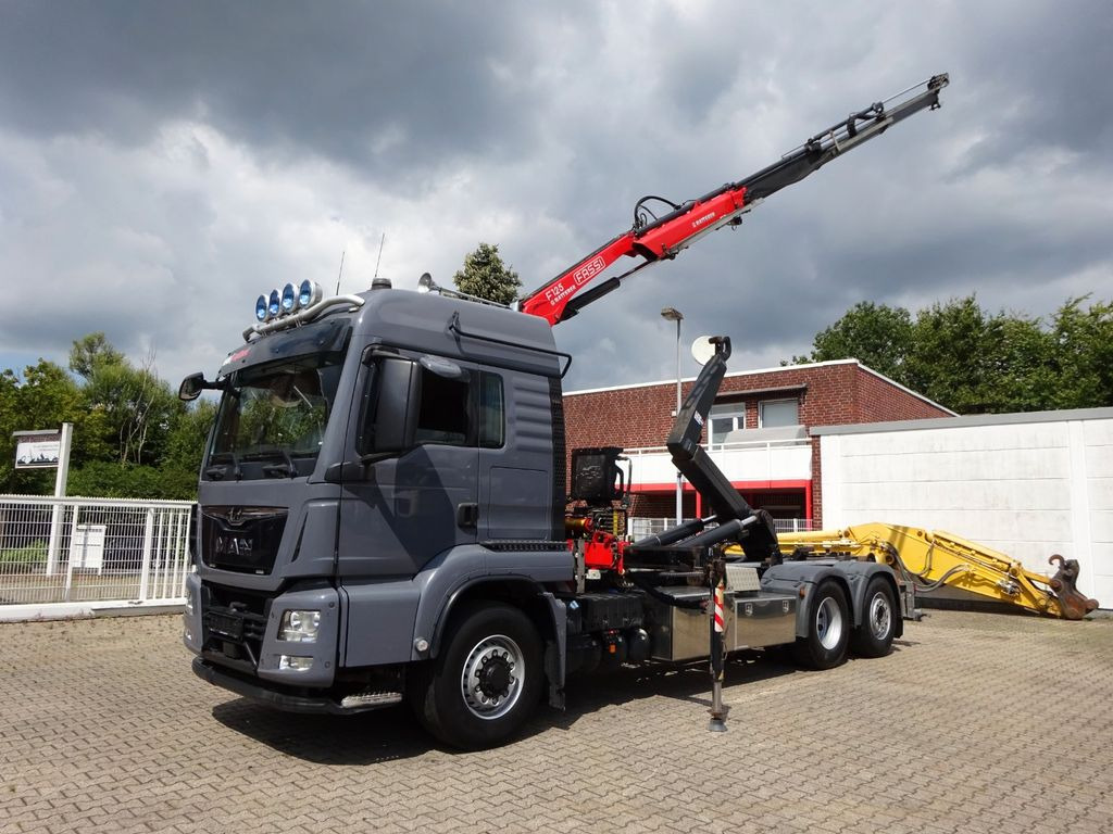 MAN 26.500 Abroller + Fassi F125A Kran 6x2-4 Allrad MAN 26.500 Abroller + Fassi F125A Kran 6x2-4 Allrad - Hook lift truck, Crane truck: picture 2 MAN 26.500 Abroller + Fassi F125A Kran 6x2-4 Allrad MAN 26.500 Abroller + Fassi F125A Kran 6x2-4 Allrad - Hook lift truck, Crane truck: picture 2