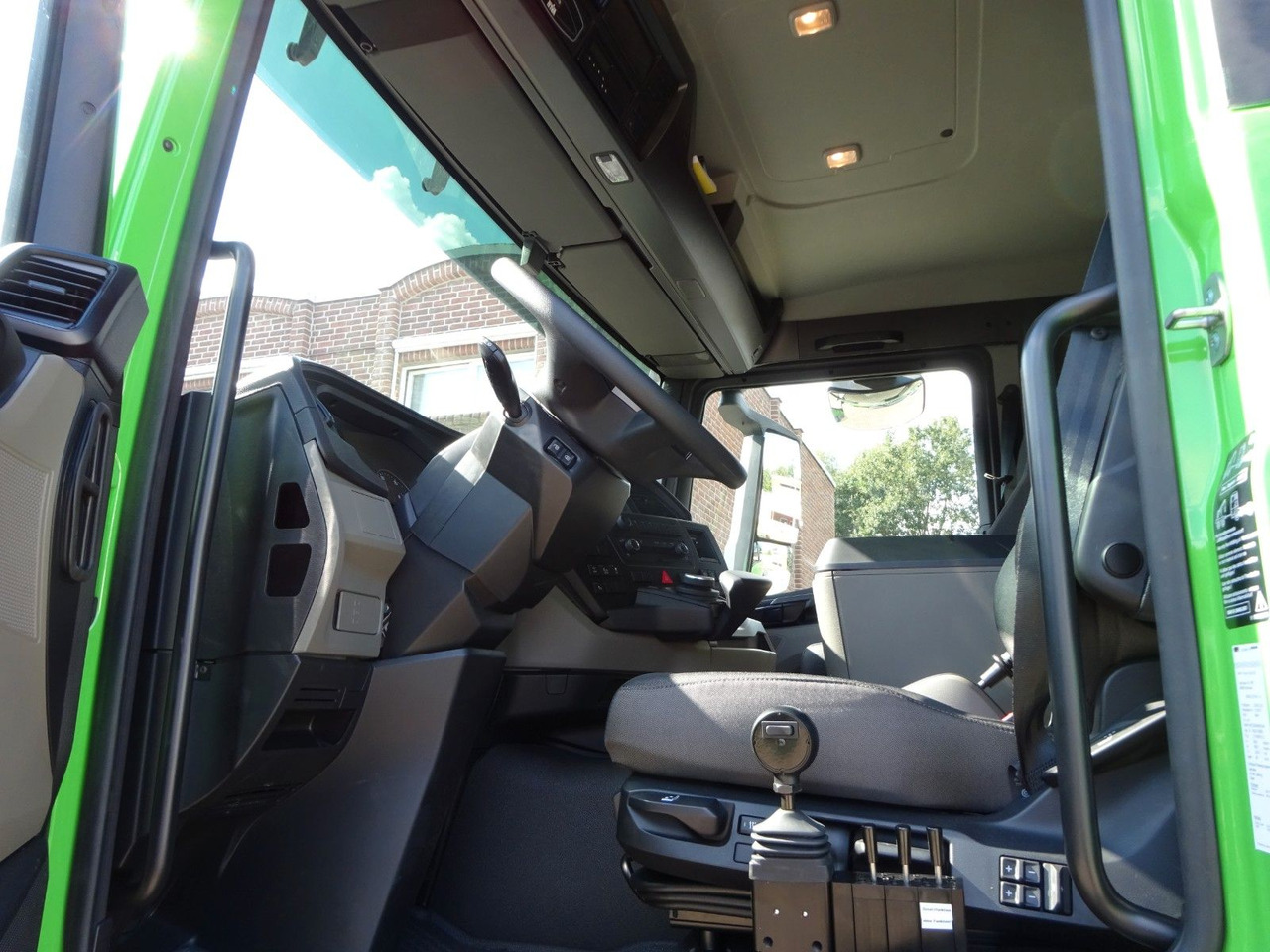 New Hook lift truck MAN 26.520 TGS HYVA Abroller 6x2 NEU !!! MAN 26.520 TGS HYVA Abroller 6x2 NEU !!!: picture 12 New Hook lift truck MAN 26.520 TGS HYVA Abroller 6x2 NEU !!! MAN 26.520 TGS HYVA Abroller 6x2 NEU !!!: picture 12