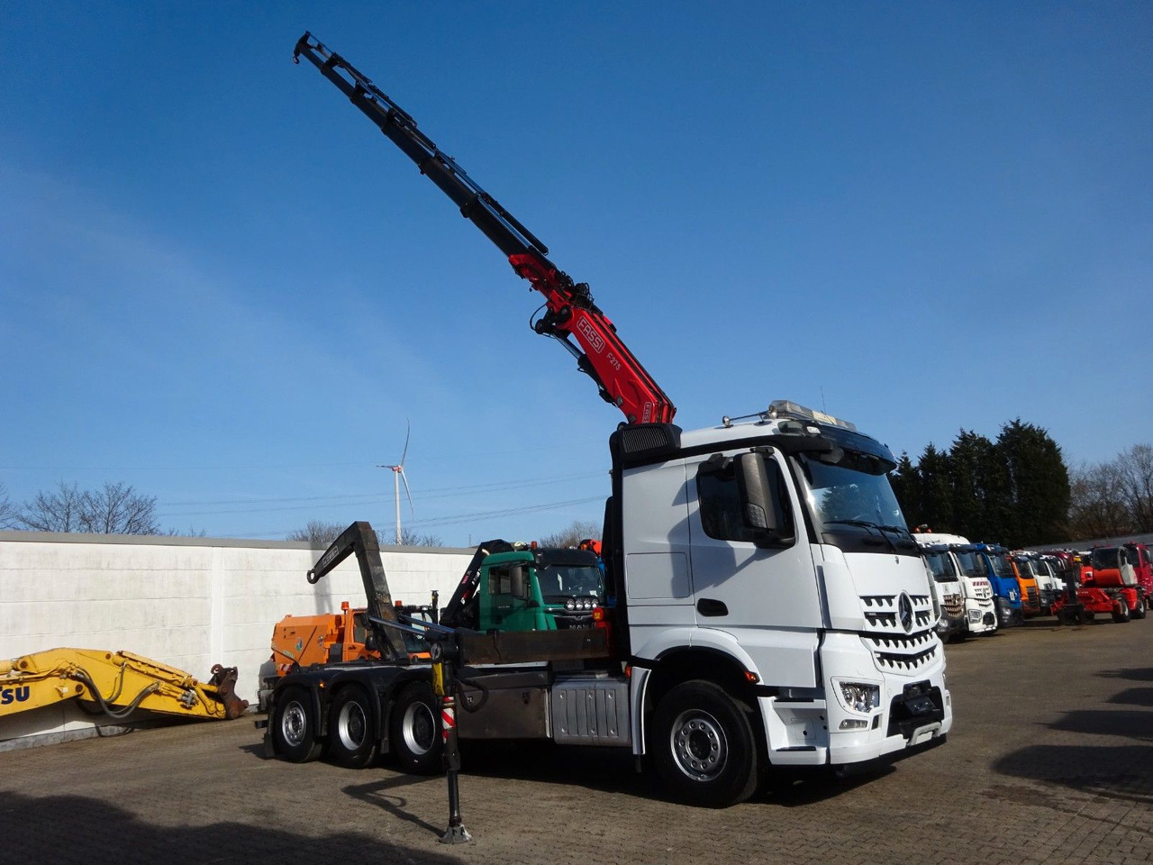 Mercedes-Benz 3248 Fassi Abroller + Fassi F275A 8x4 TRIDEM - Crane truck: picture 1 Mercedes-Benz 3248 Fassi Abroller + Fassi F275A 8x4 TRIDEM - Crane truck: picture 1