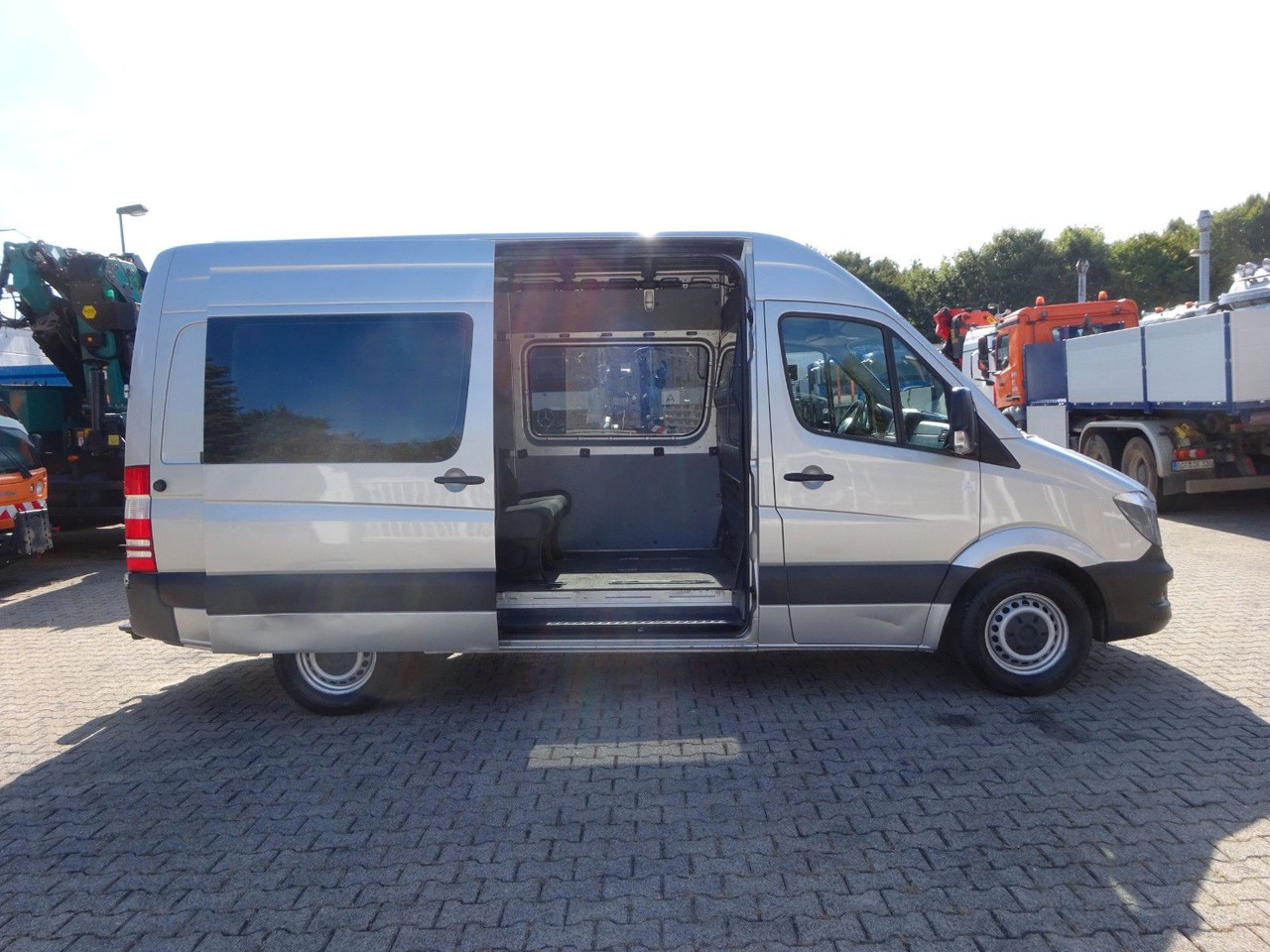 Panel van Mercedes-Benz Sprinter 316CDI Mixto 4x2: picture 11