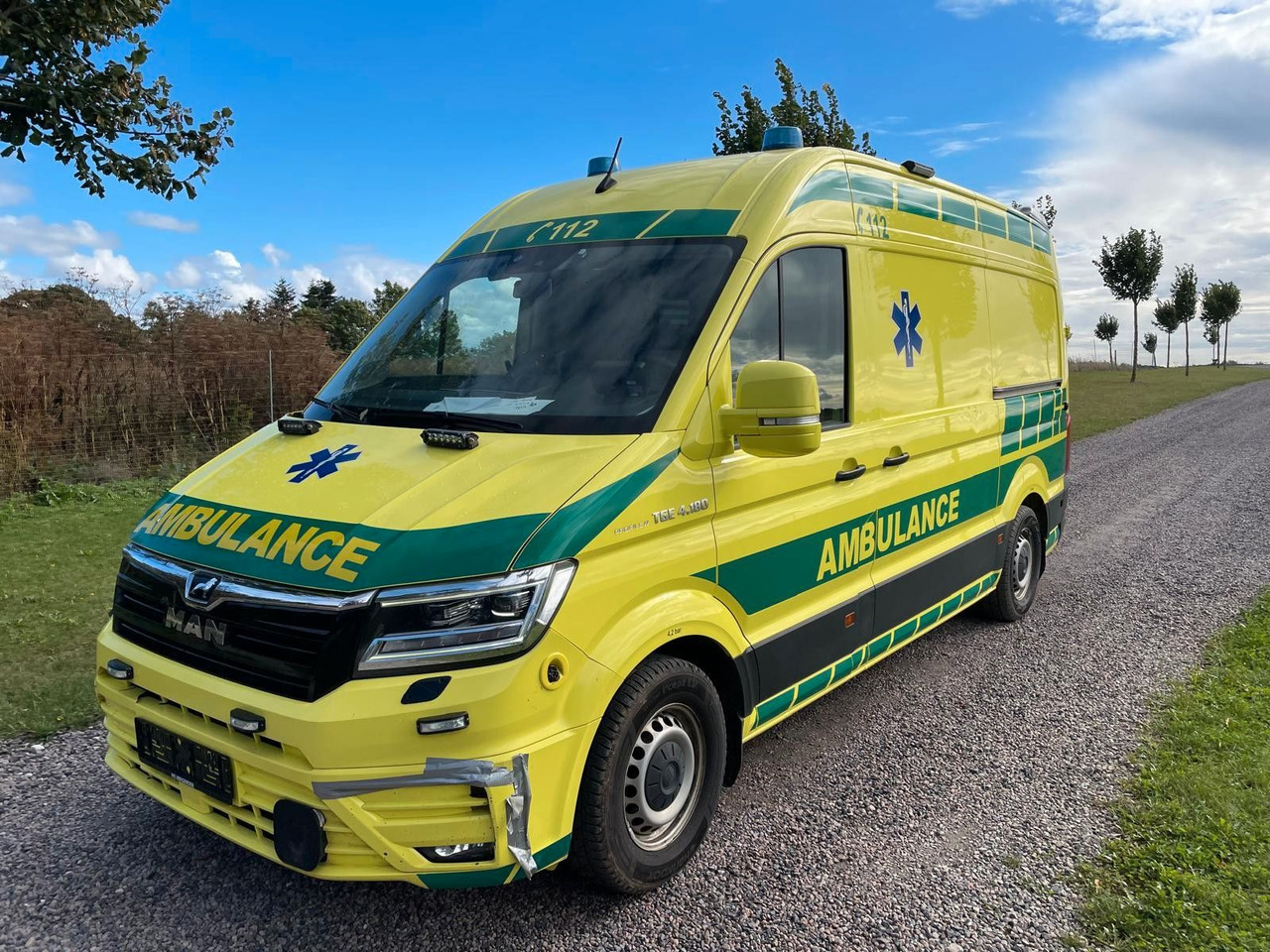 MAN TGE 4.180 Ambulance * 29 400 € netto *RESERVED - Ambulance: picture 1 MAN TGE 4.180 Ambulance * 29 400 € netto *RESERVED - Ambulance: picture 1