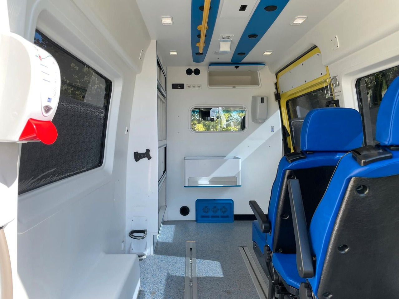 Ambulance Mercedes-Benz Sprinter II Kasten 316 CDI Aut Ambulance*: picture 20