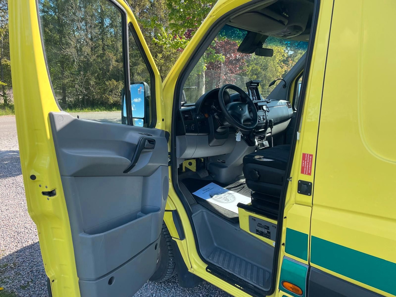 Ambulance Mercedes-Benz Sprinter II Kasten 316 CDI Aut Ambulance*: picture 8
