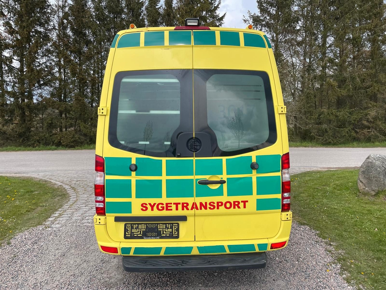Mercedes-Benz Sprinter II kasten 316 CDI Aut - Ambulance: picture 4 Mercedes-Benz Sprinter II kasten 316 CDI Aut - Ambulance: picture 4