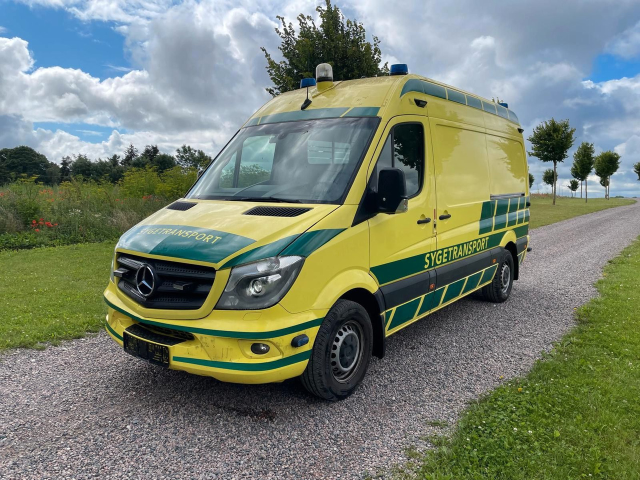 Mercedes-Benz Sprinter Kasten 316 CDI Aut - Ambulance: picture 1 Mercedes-Benz Sprinter Kasten 316 CDI Aut - Ambulance: picture 1