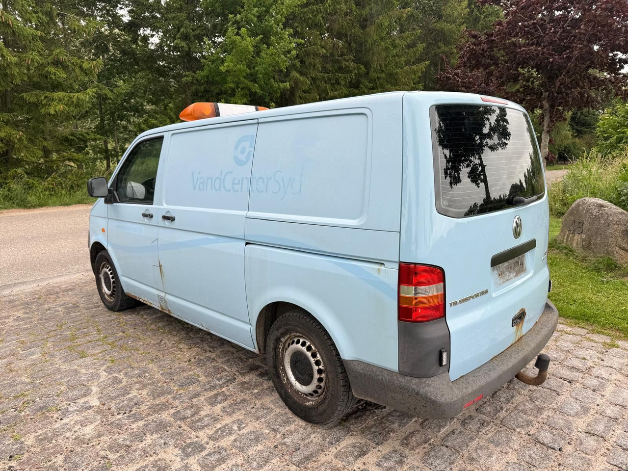 Volkswagen T5 Transporter 2.5 TDI 4Motion *Klima *4x4 - Small van: picture 5 Volkswagen T5 Transporter 2.5 TDI 4Motion *Klima *4x4 - Small van: picture 5