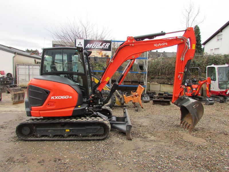 Kubota KX 060-5 HI Minibagger 49.500 EUR - Mini excavator: picture 1 Kubota KX 060-5 HI Minibagger 49.500 EUR - Mini excavator: picture 1