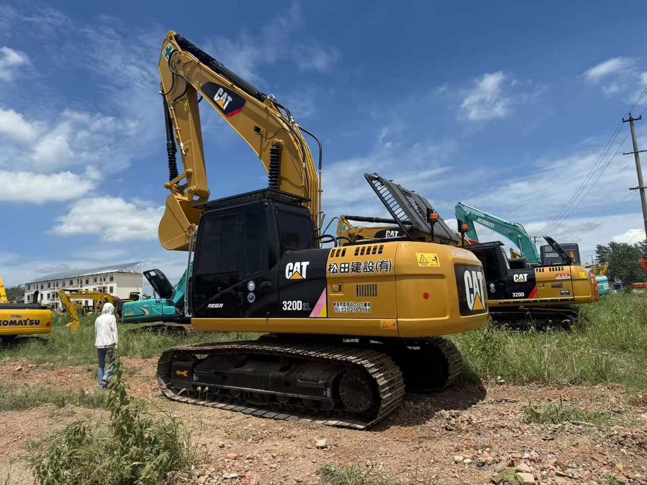 CAT 320D2 - Crawler excavator: picture 1 CAT 320D2 - Crawler excavator: picture 1