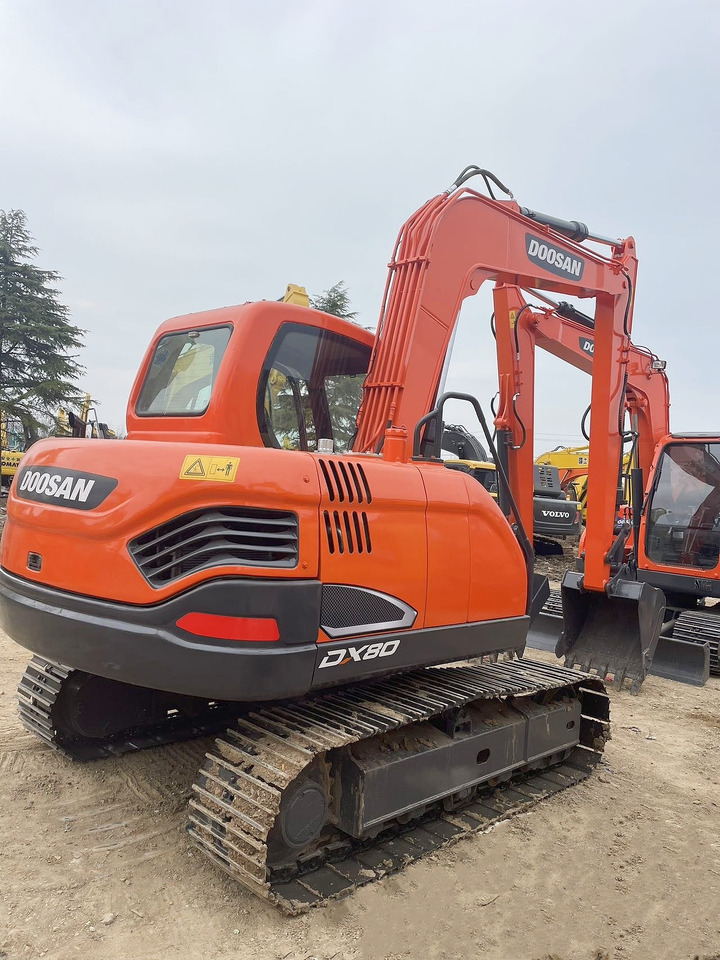 DOOSAN DX80 - Crawler excavator: picture 5 DOOSAN DX80 - Crawler excavator: picture 5