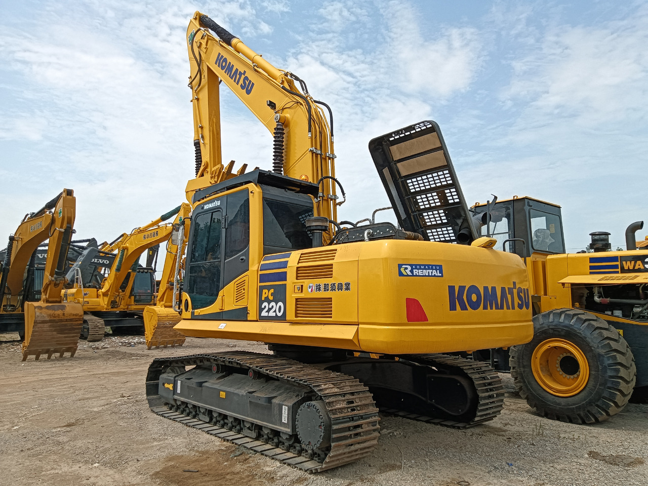 KOMATSU PC200-8 - Crawler excavator: picture 2 KOMATSU PC200-8 - Crawler excavator: picture 2