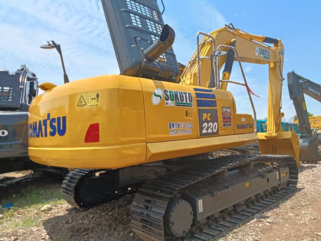 Komatsu PC 220-8 - Crawler excavator: picture 2 Komatsu PC 220-8 - Crawler excavator: picture 2
