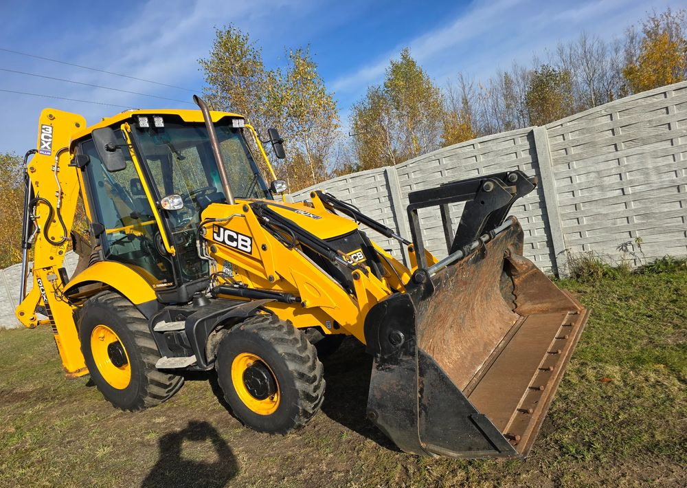 JCB - Backhoe loader: picture 2 JCB - Backhoe loader: picture 2