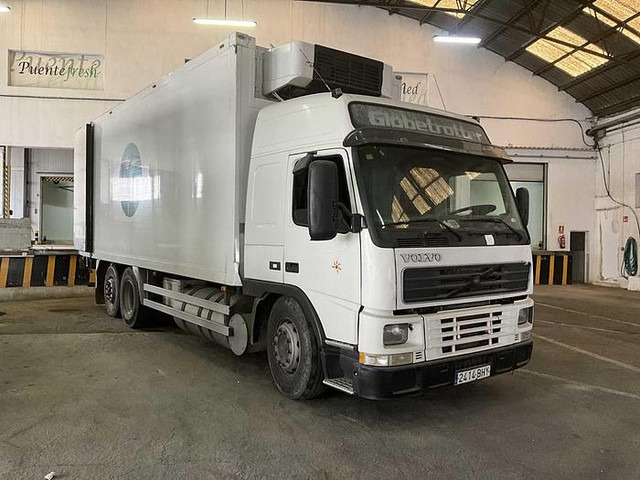 Volvo FM12 62 DT-AG - Refrigerator truck: picture 2 Volvo FM12 62 DT-AG - Refrigerator truck: picture 2