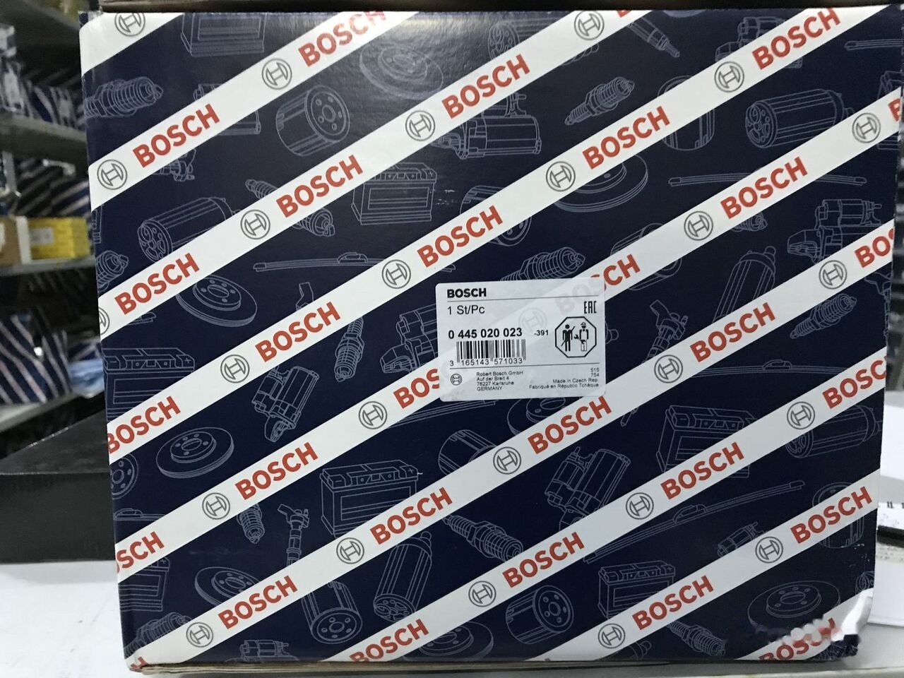 Bosch 51111037678 MAN truck - Fuel pump for Truck: picture 2 Bosch 51111037678 MAN truck - Fuel pump for Truck: picture 2
