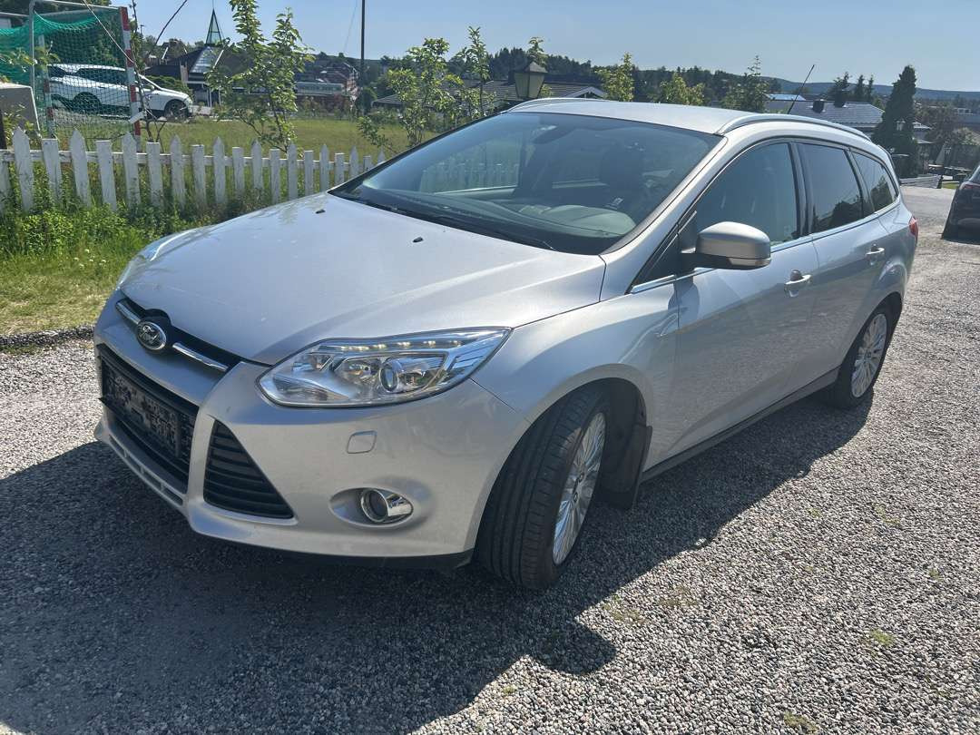 2013 PersonbilFORD FOCUS Automat diesel. - Car: picture 1 2013 PersonbilFORD FOCUS Automat diesel. - Car: picture 1