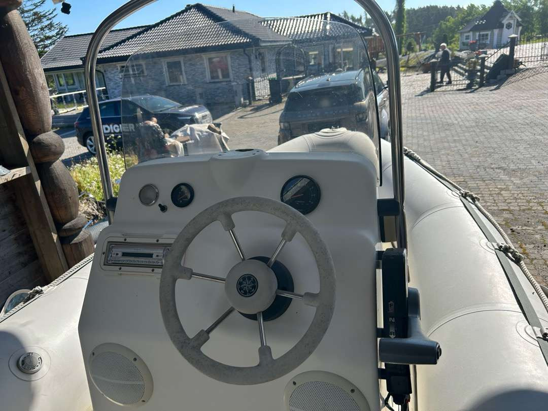 2005 Rib Bombard Explorer SB + Båtmotor Suzuki 70 Hk - Other machinery: picture 5 2005 Rib Bombard Explorer SB + Båtmotor Suzuki 70 Hk - Other machinery: picture 5