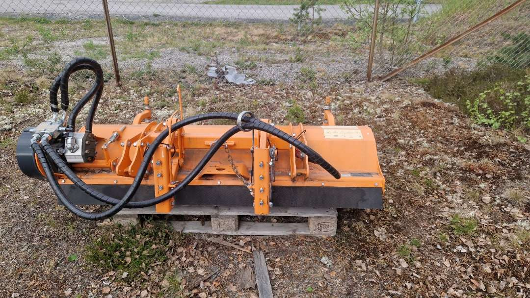 SaMASZ NANo 150 H beitepusser – kraftig, kompakt og klar til bruk! - Flail mower: picture 5 SaMASZ NANo 150 H beitepusser – kraftig, kompakt og klar til bruk! - Flail mower: picture 5