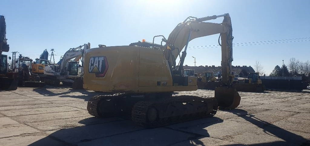 CAT 320 - Crawler excavator: picture 3 CAT 320 - Crawler excavator: picture 3
