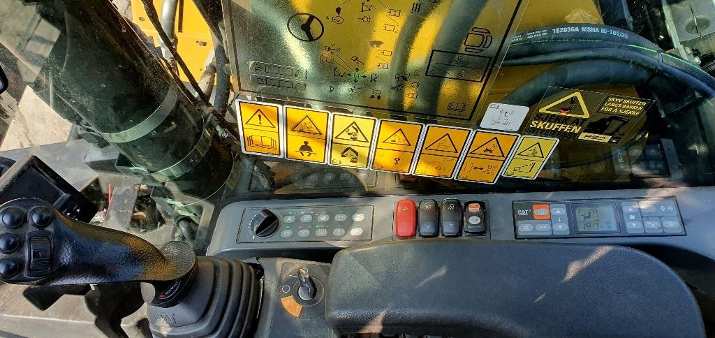 Wheel excavator CAT M314 F: picture 13