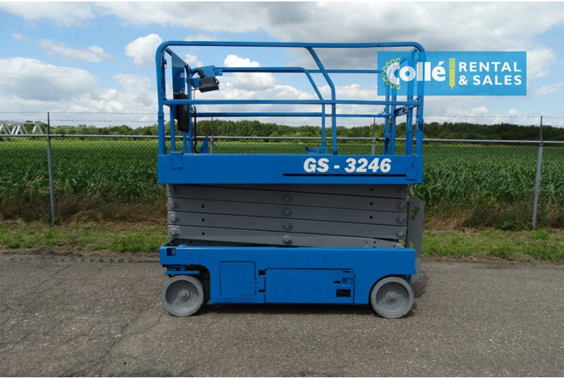 Genie GS 3246 | 2012 - Scissor lift: picture 1 Genie GS 3246 | 2012 - Scissor lift: picture 1