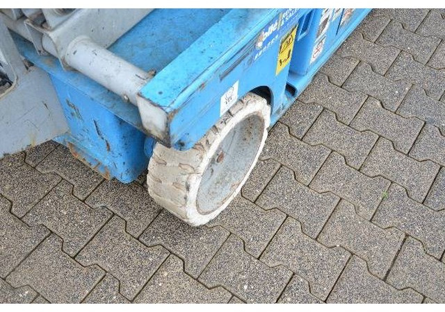 Genie GS 3246 - Scissor lift: picture 5 Genie GS 3246 - Scissor lift: picture 5