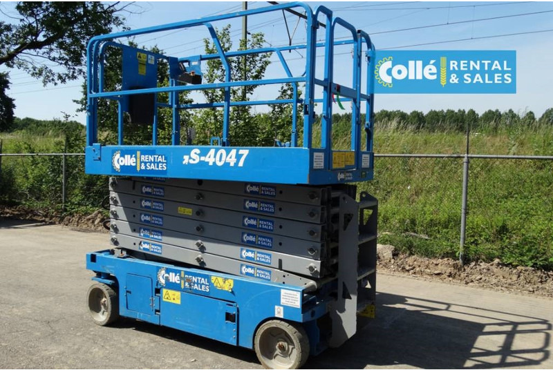 Genie GS 4047 | 2012 - Scissor lift: picture 5 Genie GS 4047 | 2012 - Scissor lift: picture 5