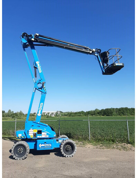 Niftylift HR21E 2x4 - Articulated boom: picture 5 Niftylift HR21E 2x4 - Articulated boom: picture 5
