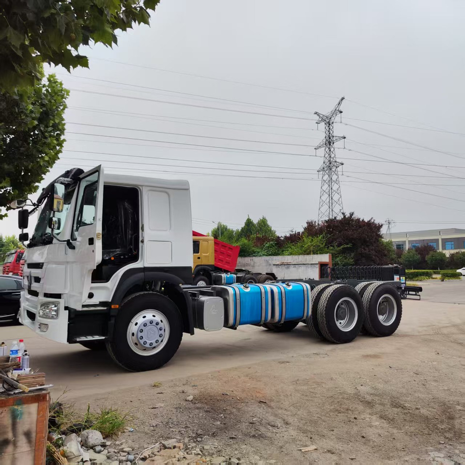 - Tractor unit: picture 4 - Tractor unit: picture 4