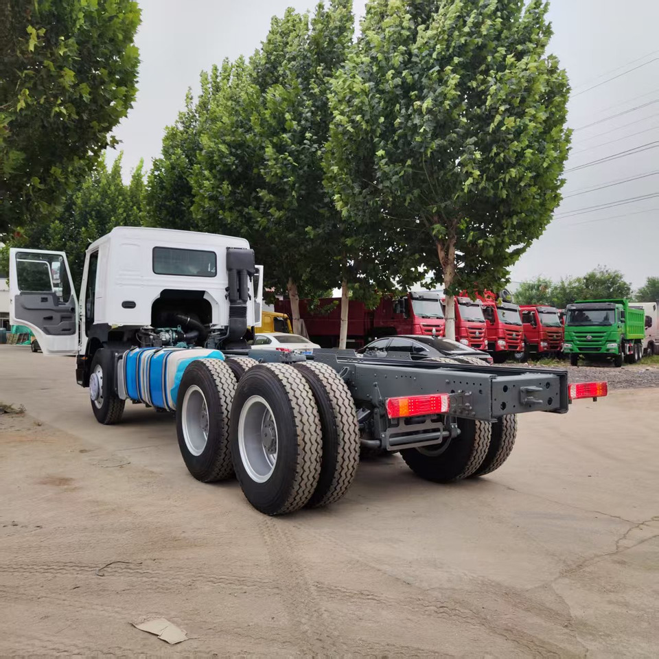 - Tractor unit: picture 5 - Tractor unit: picture 5