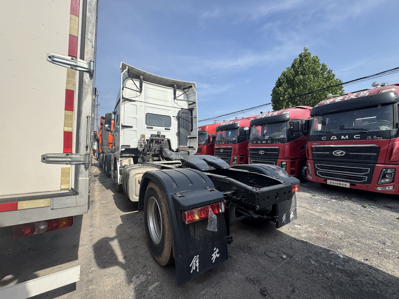 FAW - Tractor unit: picture 5 FAW - Tractor unit: picture 5