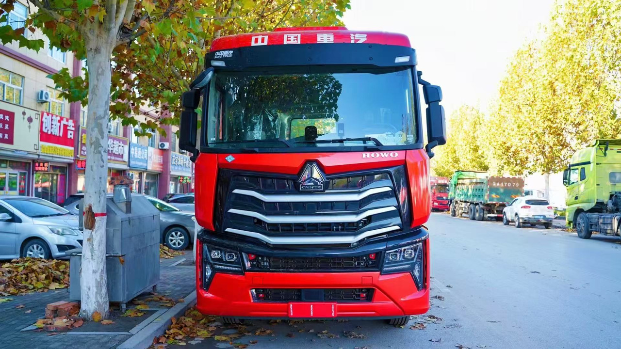 HOWO - Tractor unit: picture 1 HOWO - Tractor unit: picture 1