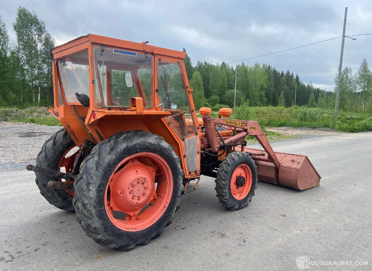 Fiat 450 DT, 1976, Diesel, 2 290 h Traktori, Virrat - Agricultural machinery: picture 4 Fiat 450 DT, 1976, Diesel, 2 290 h Traktori, Virrat - Agricultural machinery: picture 4