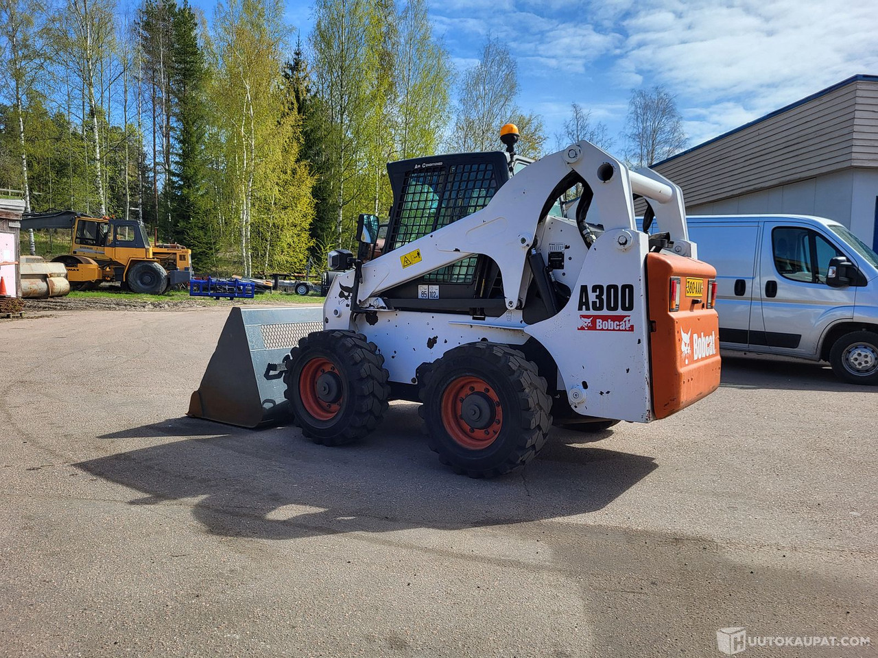 Bobcat A300, liukuohjattava kuormaaja, nelipyöräohjaus,, Kouvola - Skid steer loader: picture 3 Bobcat A300, liukuohjattava kuormaaja, nelipyöräohjaus,, Kouvola - Skid steer loader: picture 3