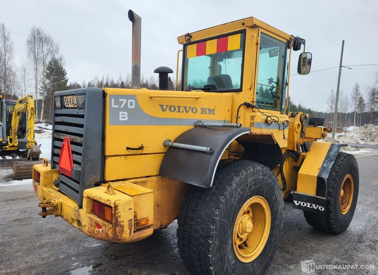 Volvo L70B, 1994, 5.5 l, Diesel, 45 327 h Pyöräkuormaaja, Virrat - Construction machinery: picture 4 Volvo L70B, 1994, 5.5 l, Diesel, 45 327 h Pyöräkuormaaja, Virrat - Construction machinery: picture 4