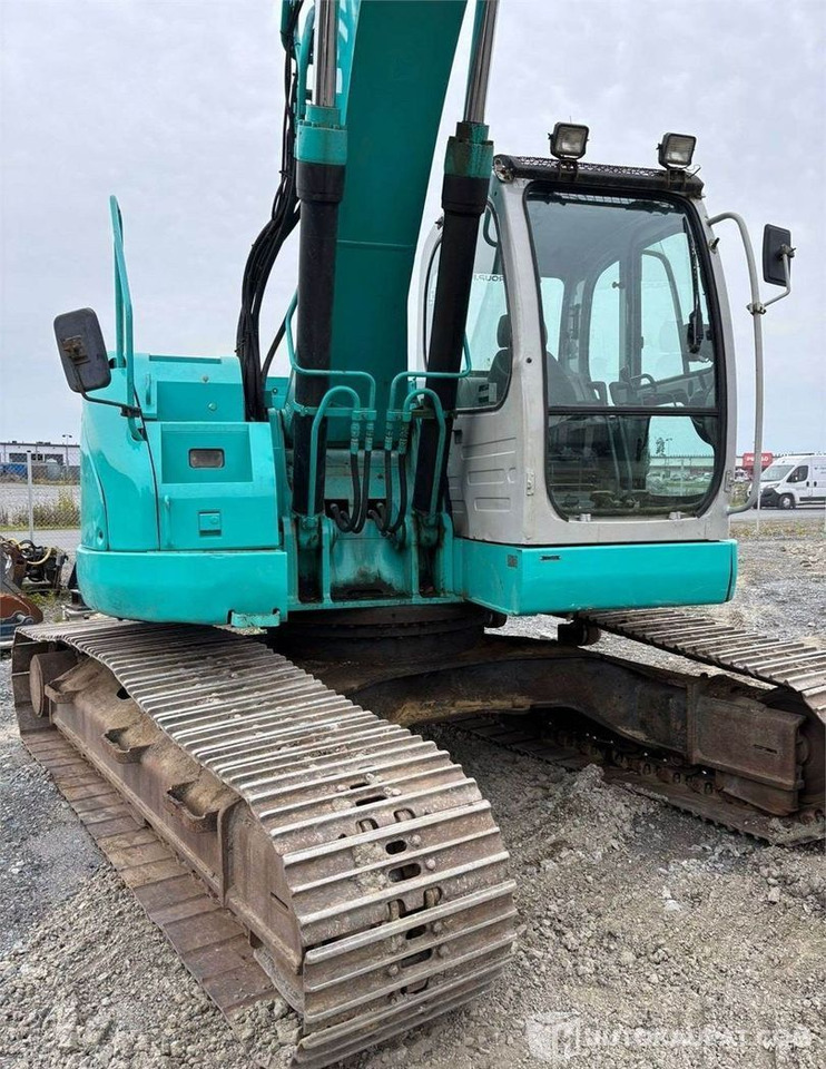 Kobelco SK235SR, 2001, 10 135 h Kaivinkone, Lempäälä - Crawler excavator: picture 4 Kobelco SK235SR, 2001, 10 135 h Kaivinkone, Lempäälä - Crawler excavator: picture 4