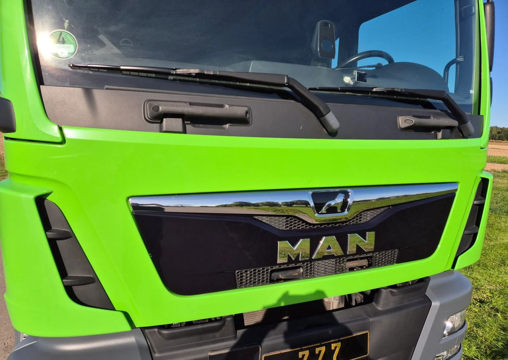 Curtainsider truck MAN Tgm 18.320 FULL SERWIS UNIKAT TOP ORYGINALNY PRZEBIEG z Niemiec AUTOMAT WINDA ACC Pirelli klima postojowa 18.250 18.290 15.250 15.290 15.320: picture 17 Curtainsider truck MAN Tgm 18.320 FULL SERWIS UNIKAT TOP ORYGINALNY PRZEBIEG z Niemiec AUTOMAT WINDA ACC Pirelli klima postojowa 18.250 18.290 15.250 15.290 15.320: picture 17