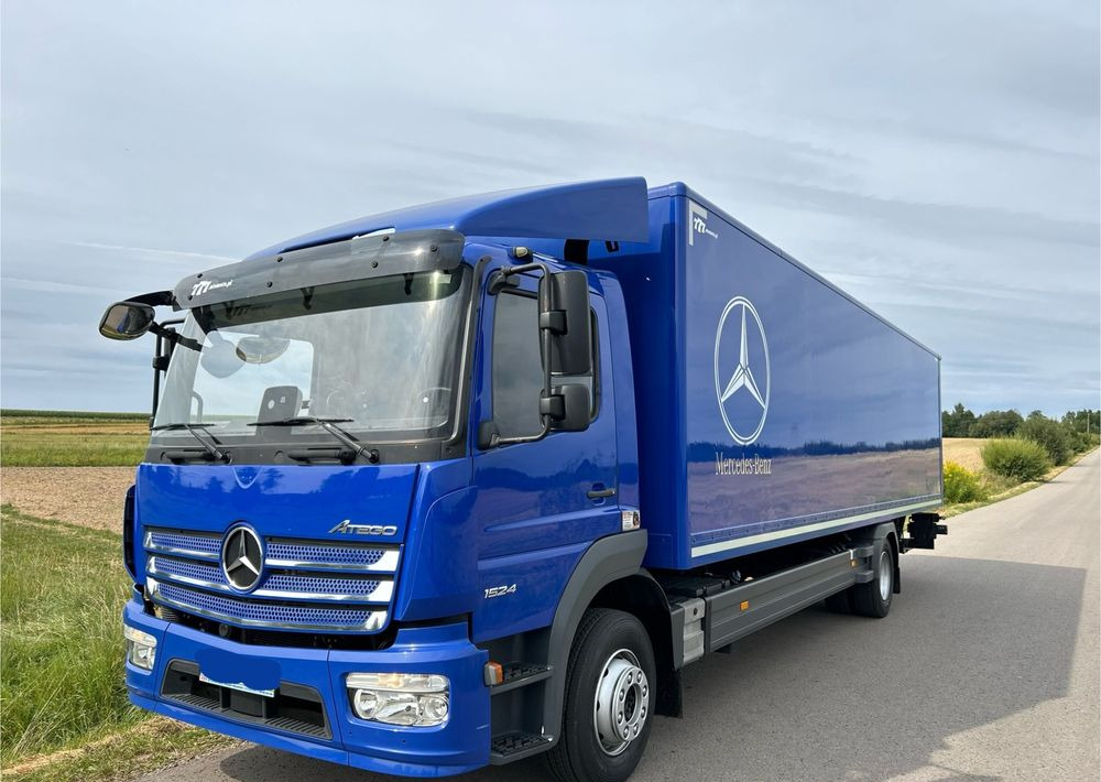 Mercedes-Benz Atego 1524 Z Niemiec 8.65m TOP 2018 Przód i tył na poduszkach 15t DMC / TOP STAN - Box truck: picture 2 Mercedes-Benz Atego 1524 Z Niemiec 8.65m TOP 2018 Przód i tył na poduszkach 15t DMC / TOP STAN - Box truck: picture 2