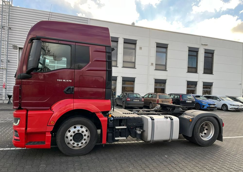 MAN TGS 18.400 18.470 NAUKA JAZDY STANDARD 4x2 / TGX 18.360 400 510 460 500 TOP STAN / ŚWIEŻO SPROWADZONY - Tractor unit: picture 5 MAN TGS 18.400 18.470 NAUKA JAZDY STANDARD 4x2 / TGX 18.360 400 510 460 500 TOP STAN / ŚWIEŻO SPROWADZONY - Tractor unit: picture 5