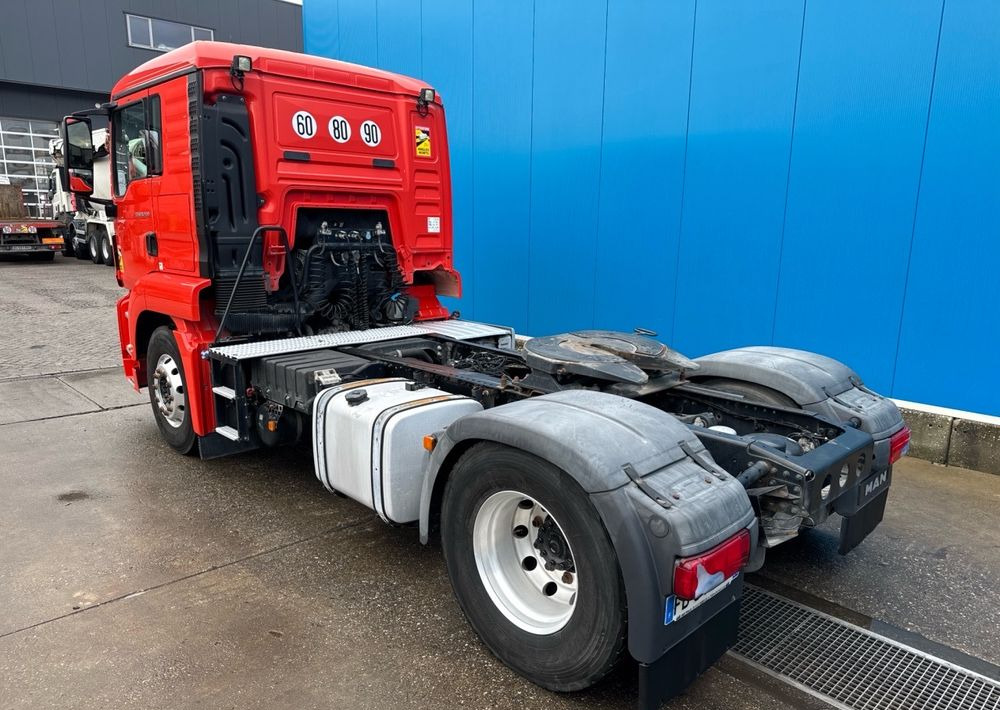 MAN TGS 18.460 NAUKA JAZDY ELKA AUTOMAT 4x2 STANDARD 315/70r22.5 SUPER STAN TGX 470 460 420 430 500 510 400 360 410 320 - Tractor unit: picture 3 MAN TGS 18.460 NAUKA JAZDY ELKA AUTOMAT 4x2 STANDARD 315/70r22.5 SUPER STAN TGX 470 460 420 430 500 510 400 360 410 320 - Tractor unit: picture 3