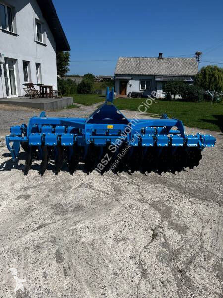 Caterpillar BT - Disc harrow: picture 1 Caterpillar BT - Disc harrow: picture 1