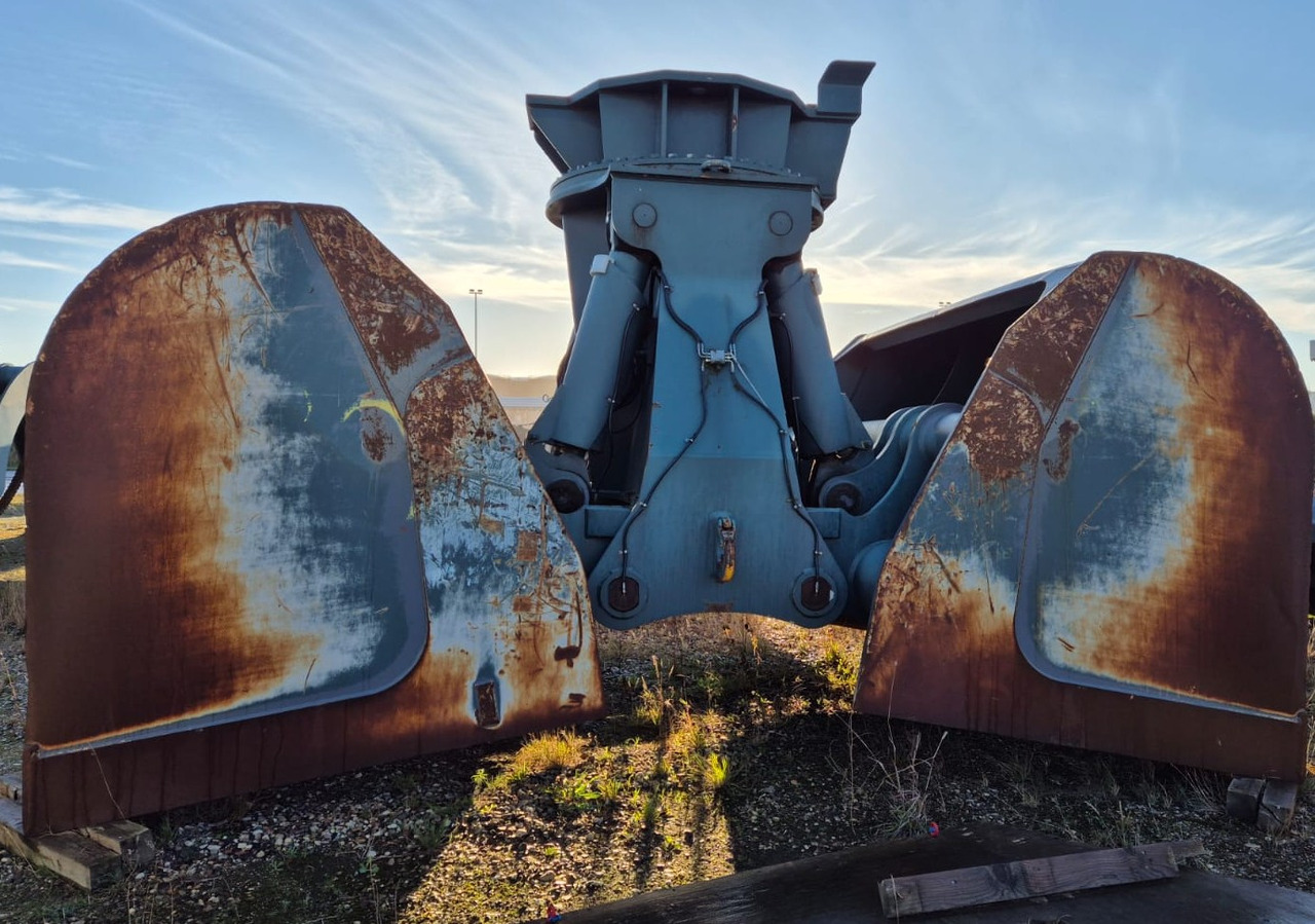 Peiner SMAG HZG.34-S - Clamshell bucket for Port equipment: picture 1 Peiner SMAG HZG.34-S - Clamshell bucket for Port equipment: picture 1