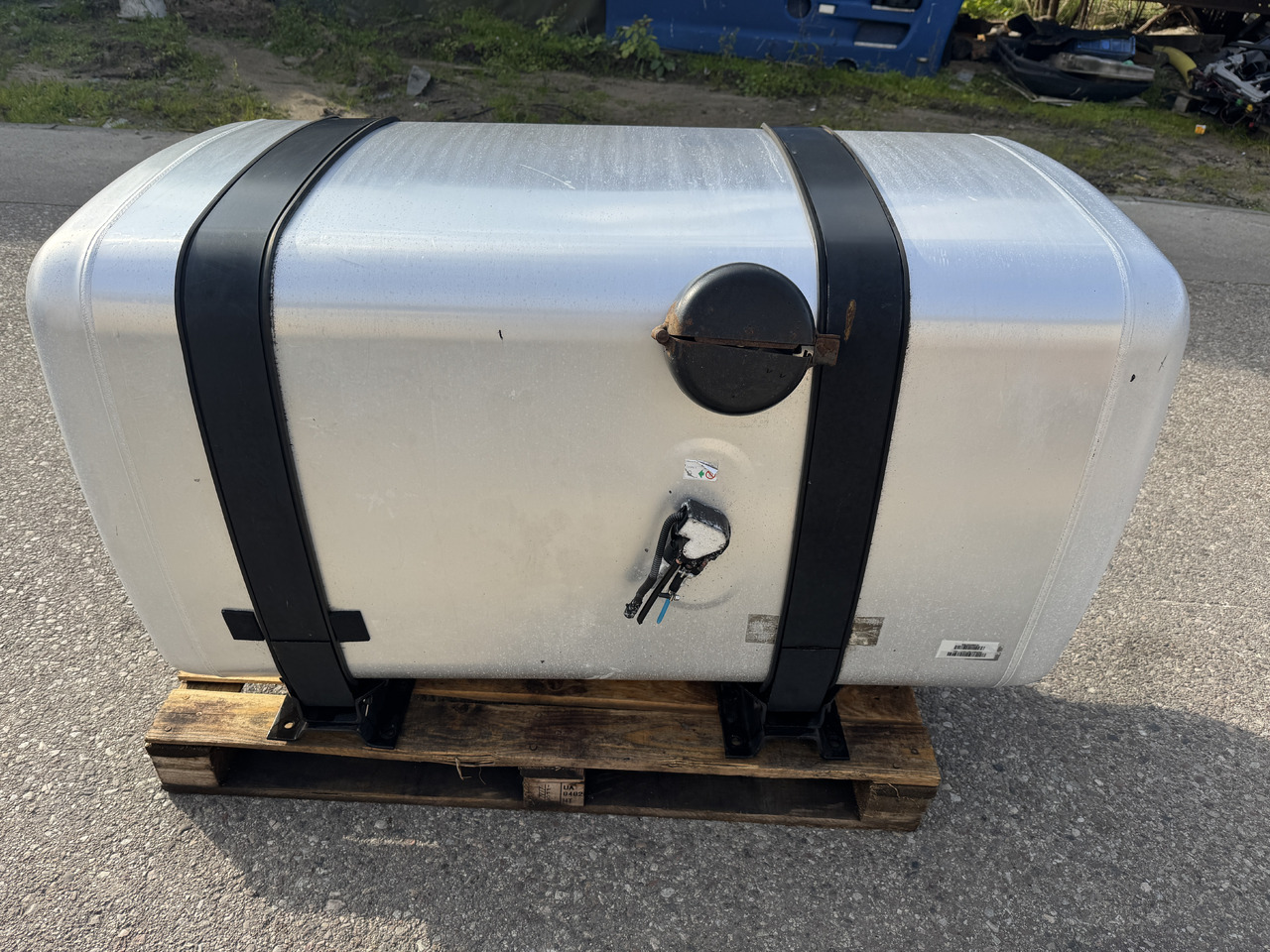 Ford F-Max - Fuel tank: picture 1 Ford F-Max - Fuel tank: picture 1