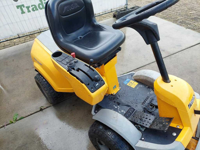 Stiga Park Silent - Garden mower: picture 4 Stiga Park Silent - Garden mower: picture 4