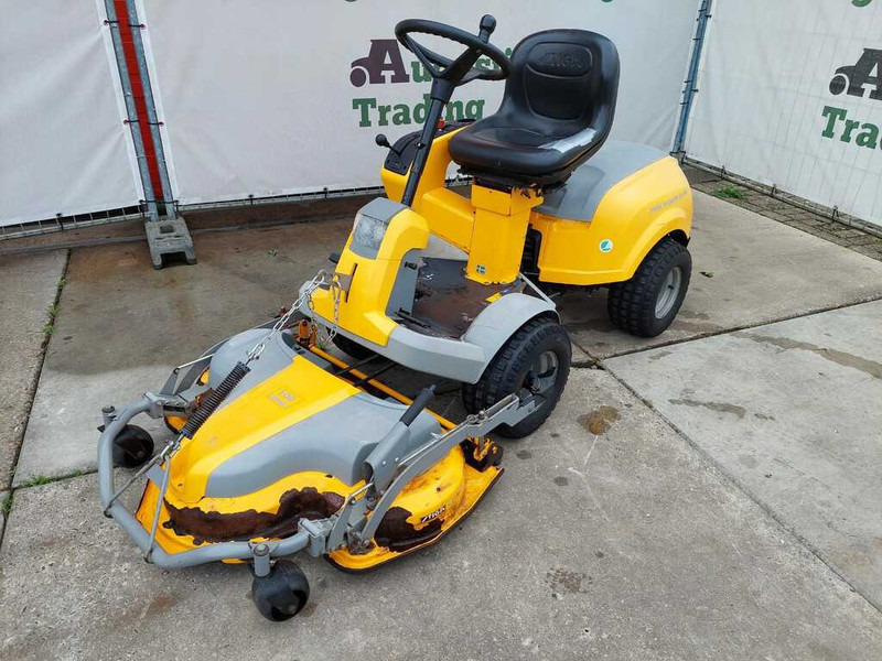 Stiga Park Svan - Garden mower: picture 1 Stiga Park Svan - Garden mower: picture 1