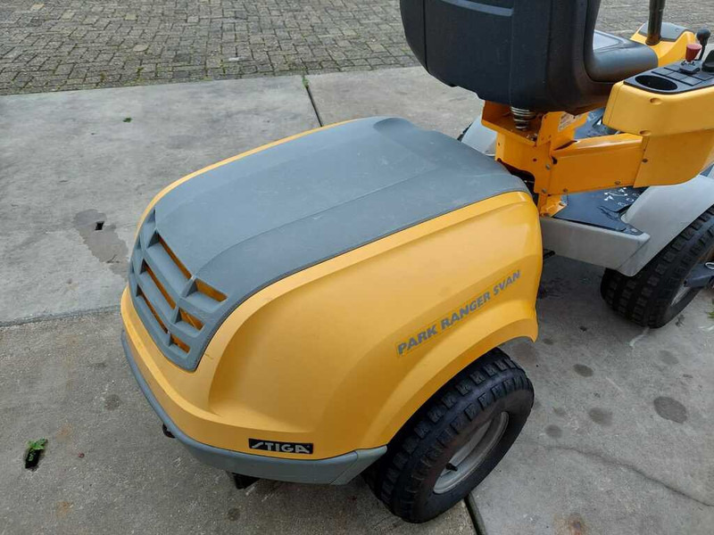 Stiga Park Svan - Garden mower: picture 4 Stiga Park Svan - Garden mower: picture 4