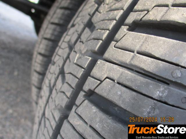 FUSO Canter 3C15 - Closed box van: picture 5 FUSO Canter 3C15 - Closed box van: picture 5