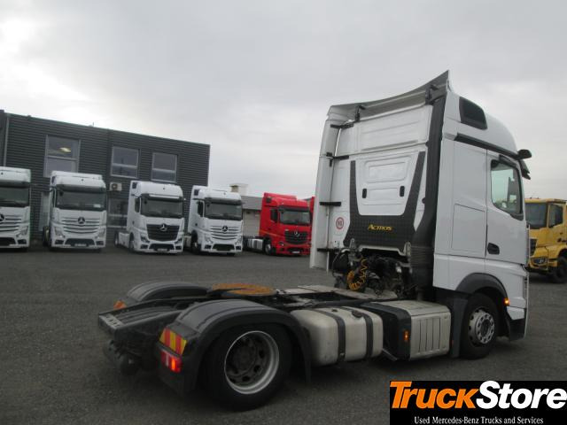 Mercedes-Benz Actros 1845 LS nRL - Tractor unit: picture 3 Mercedes-Benz Actros 1845 LS nRL - Tractor unit: picture 3